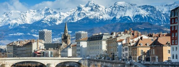 Vue de Grenoble sur l'Isère